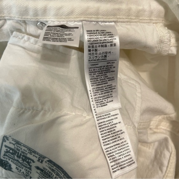 LEVI'S 501 ORIGINAL JEANS White Straight Leg Cutoff Denim Size 26 - Picture 14 of 15